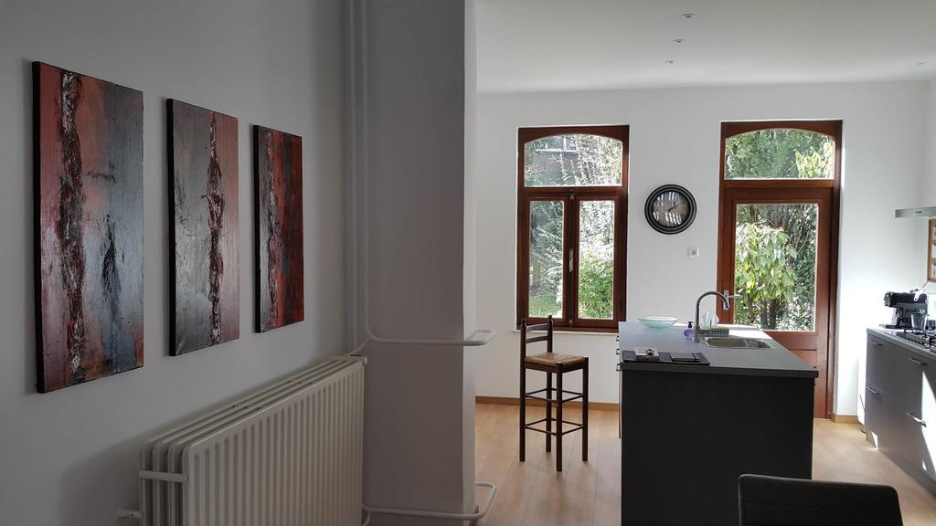 6 Apartment